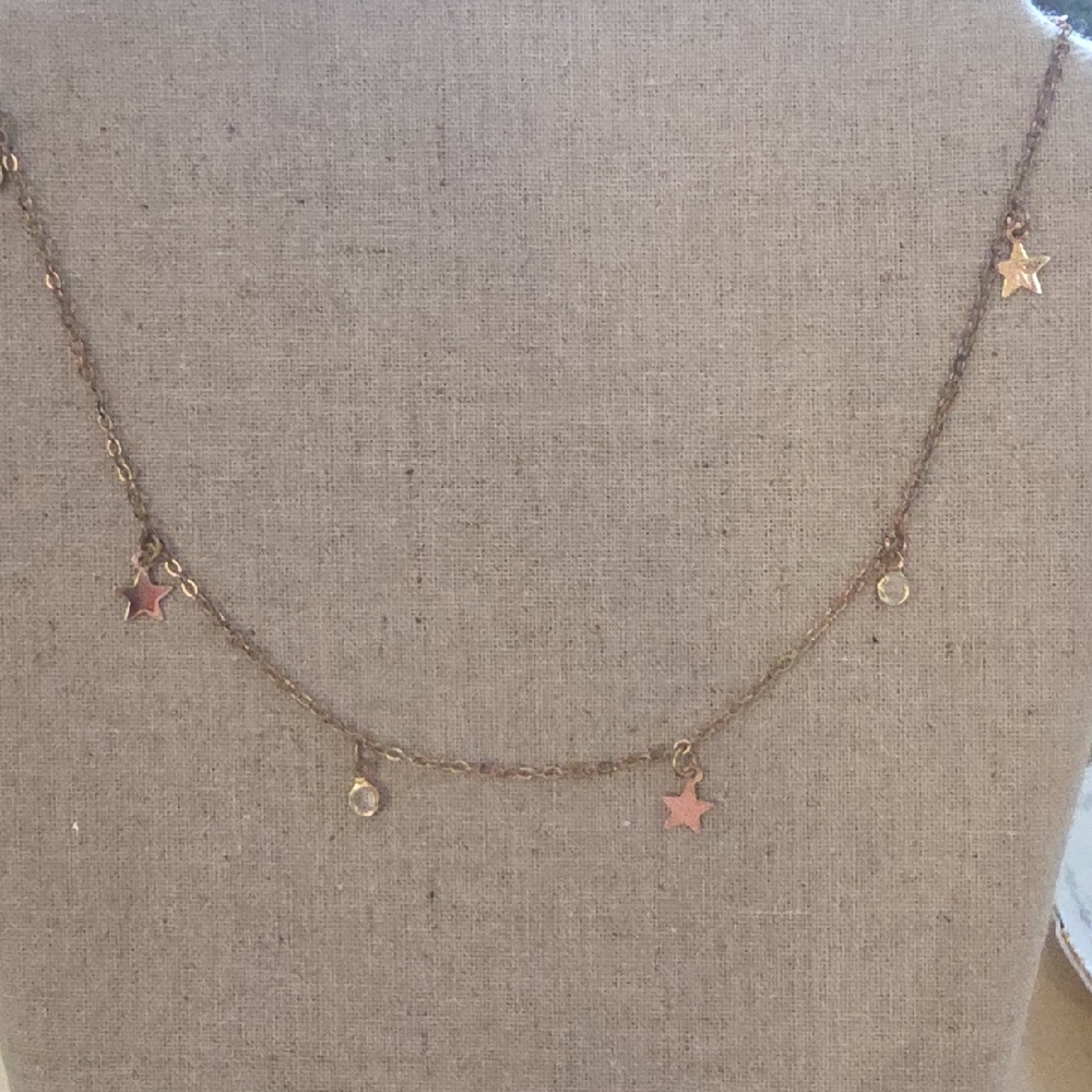 ⭐️Gold Star Charm Necklace Plunder